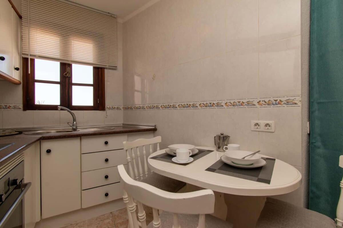 Parque Santiago II 269 - Studio With Sea And Pool Views Playa de las Americas  Exterior photo